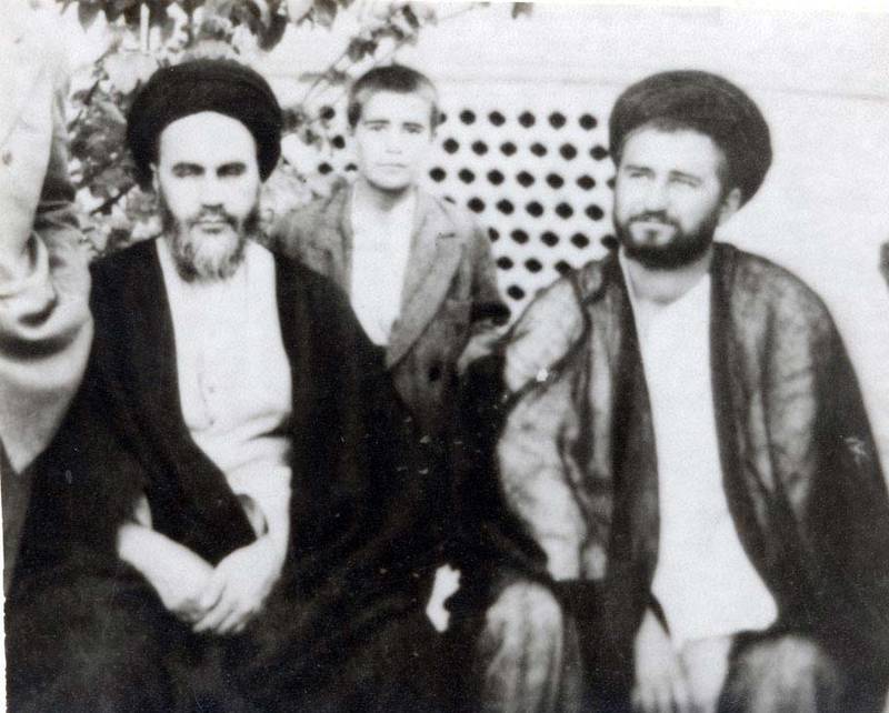 چه کسی فرزند ارشد امام خمینی (ره) را شهید کرد؟