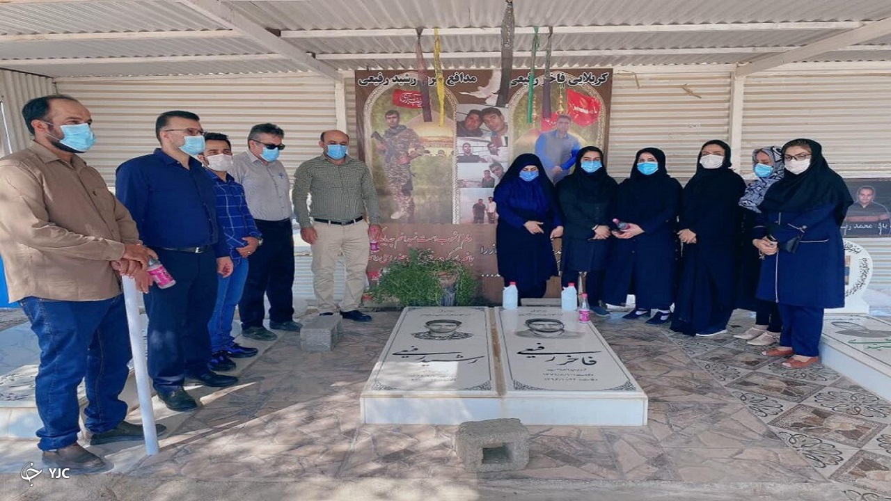 شهدا قهرمانان واقعی و الگوی جامعه ورزش هستند