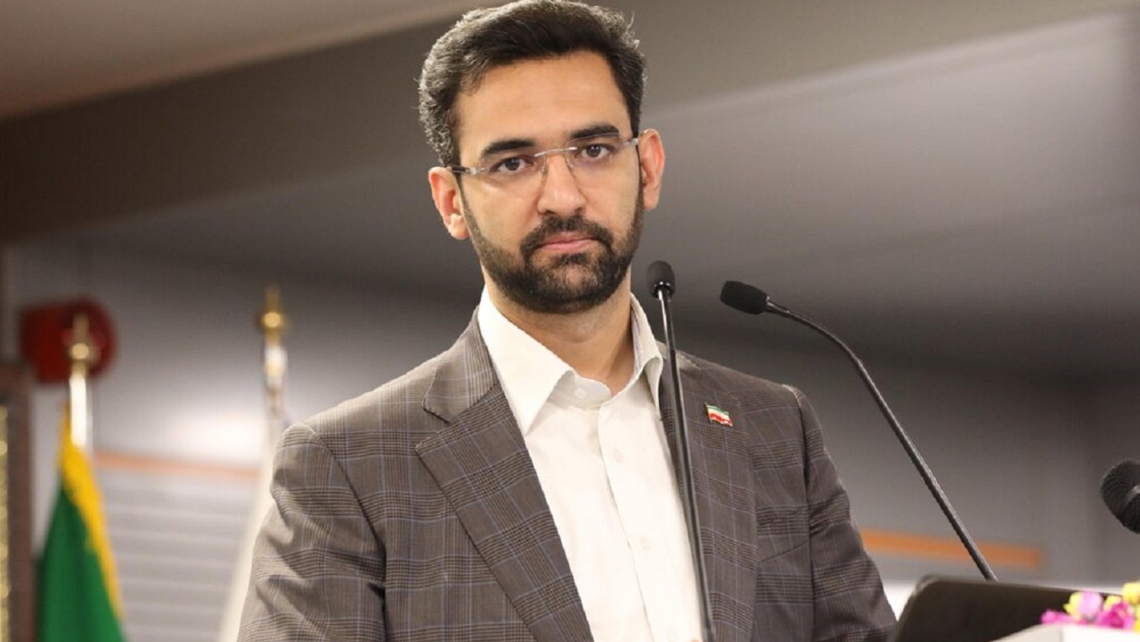 پیگیری سهام عدالت/ شکست انحصار مخابرات در ارائه اینترنت فیبر نوری/ اگر ممکن بود نرخ بسته های اینترنتی را کاهش می دادیم