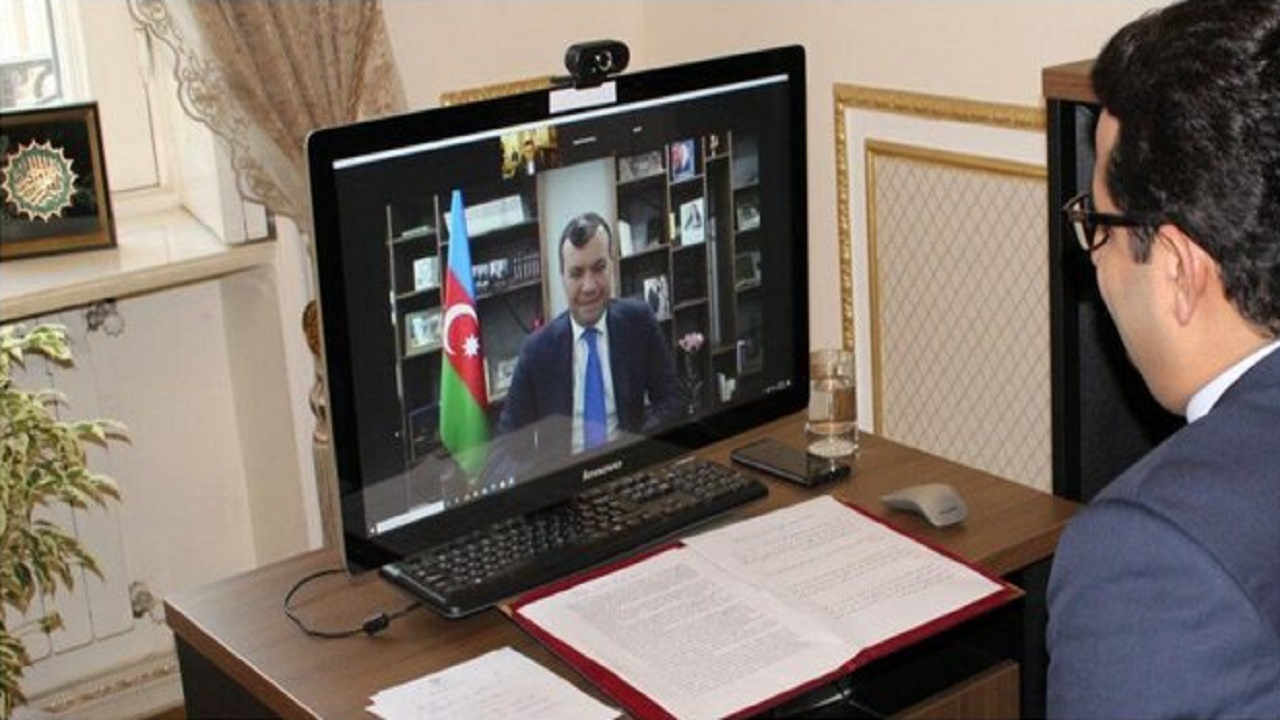 گفت‌وگوی سفیر ایران در باکو با وزیر کار و رفاه اجتماعی آذربایجان/ بررسی آخرین تحولات همکاری‌های مشترک فی مابین