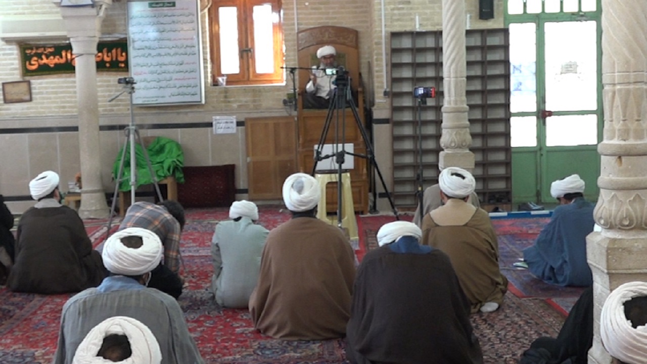 همایش مجازی حمایت از ساحت  رسول اکرم (ص) در قم برگزار شد