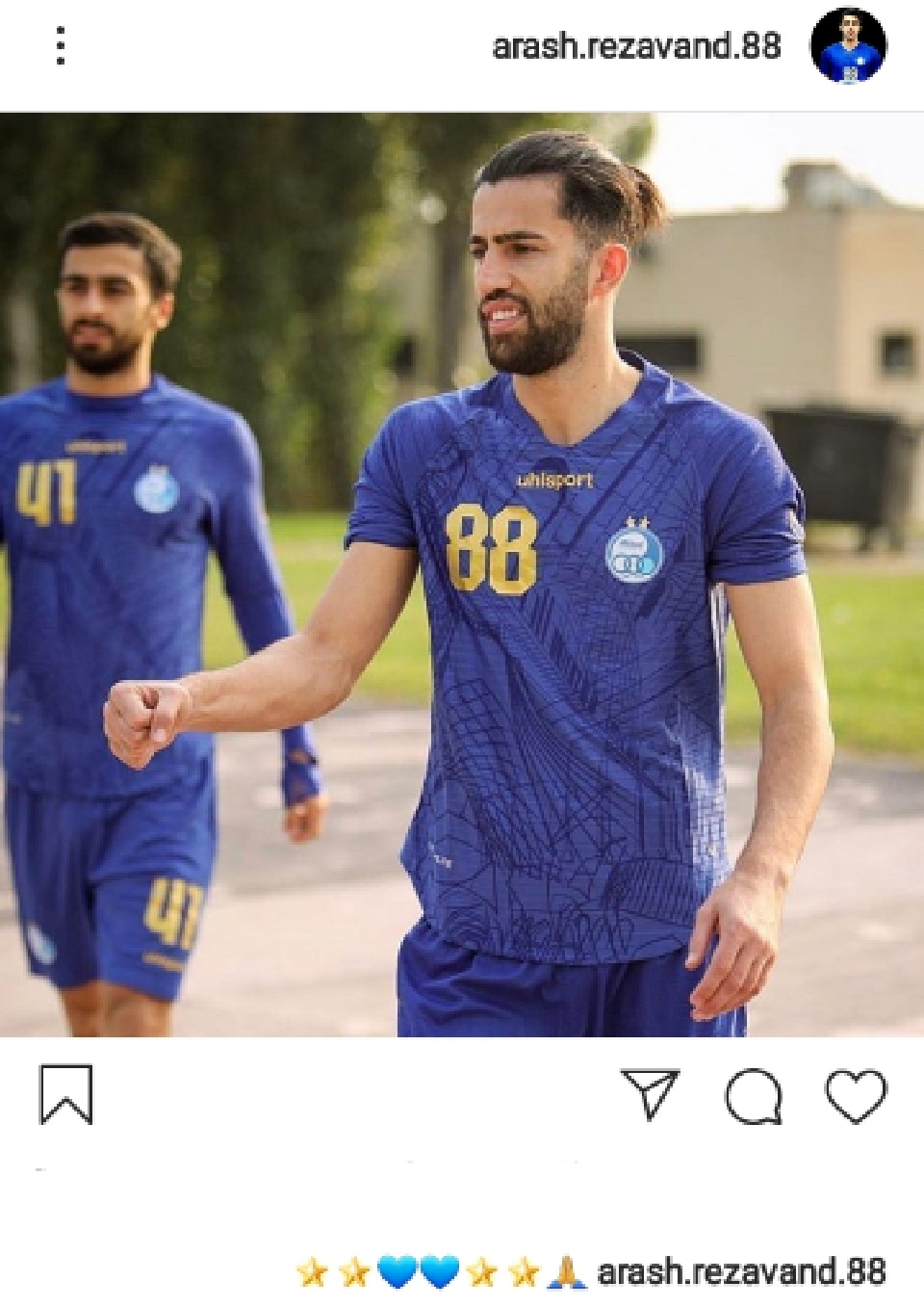 ورزشکاران در فضای مجازی