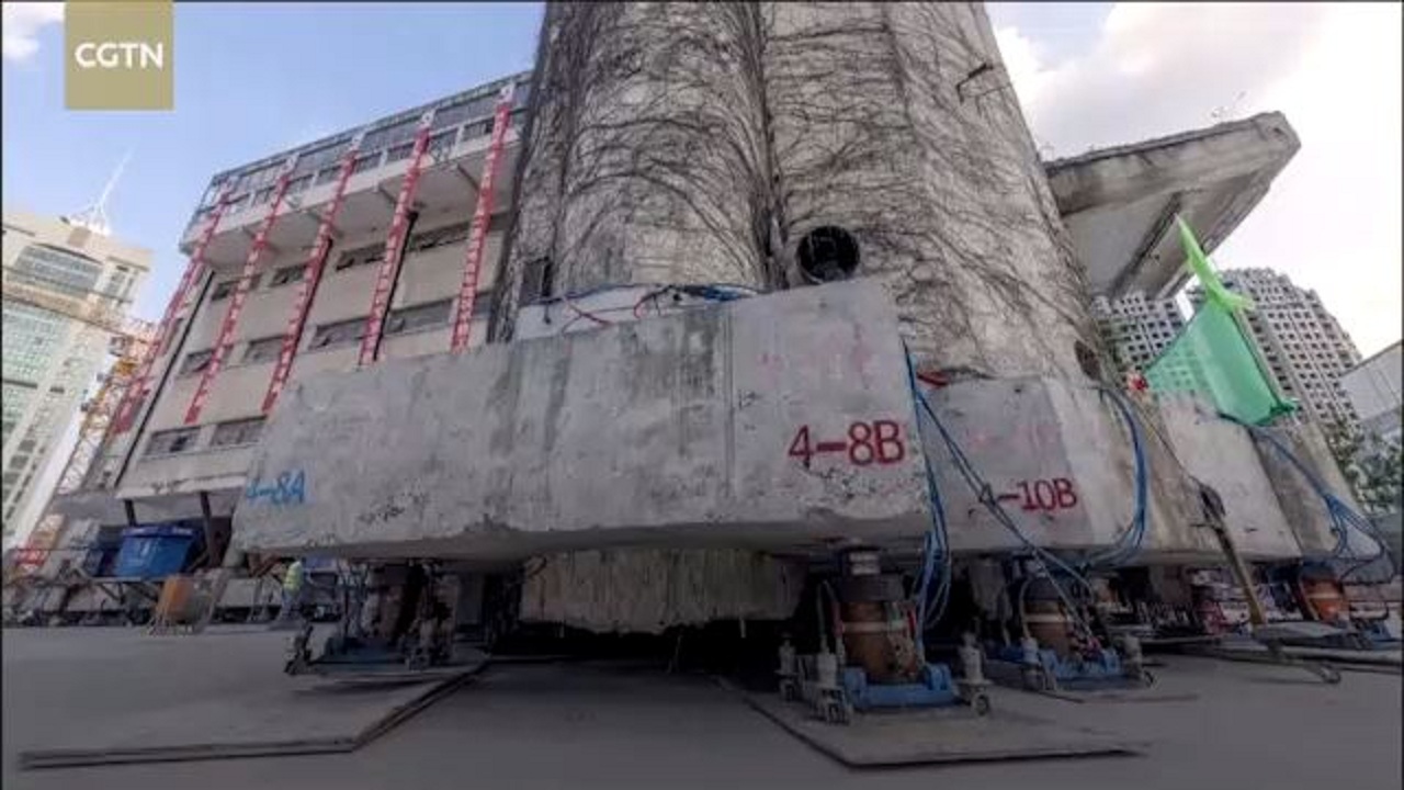 جا به جایی خارق‌العاده بنای تاریخی در شانگهای چین + فیلم