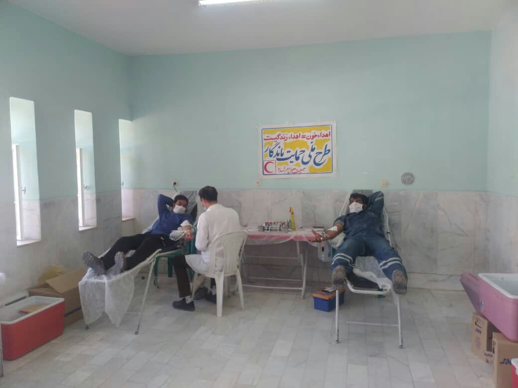 اهدای ۱۸ هزار سی سی خون به بیماران شهدادی