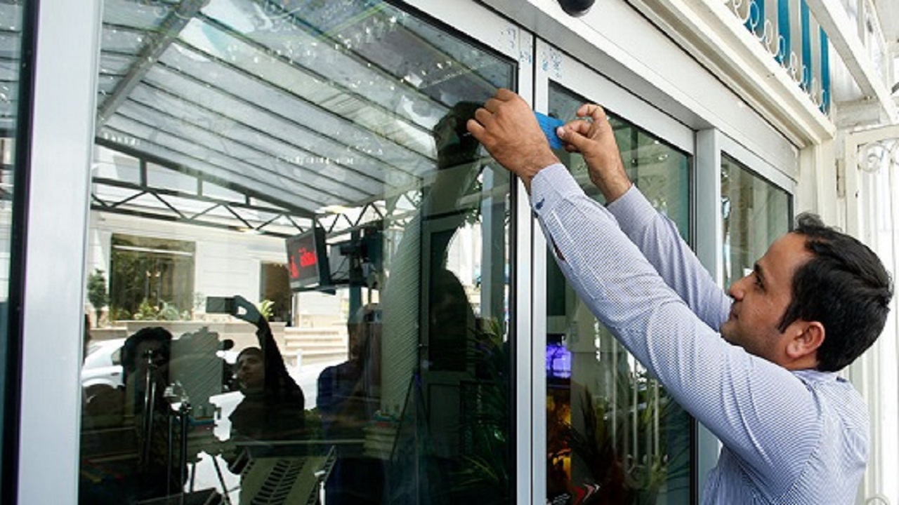 پلمب فروشگاه‌های لوازم خانگی و آرایشگاه مردانه در هندیجان