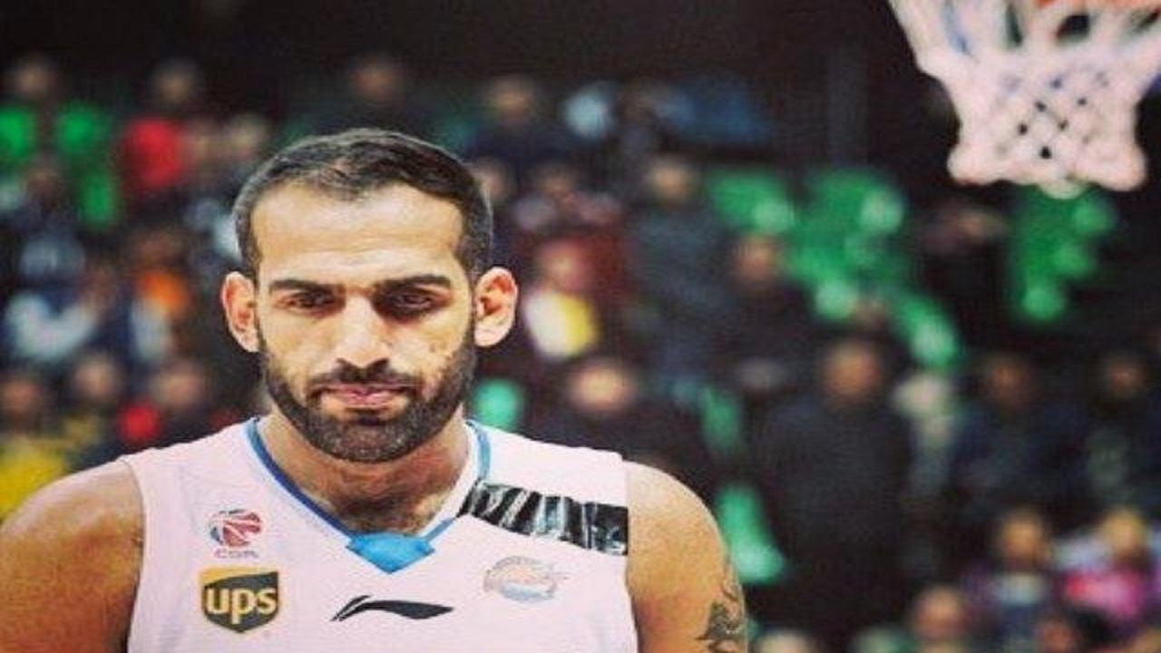درخشش حدادی مانع شکست تیم بسکتبال سیچوان نشد