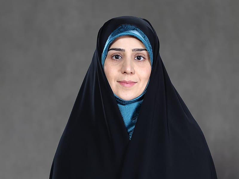 سرعت ویروس کرونا بیشتر از سرعت مدیریت ماست