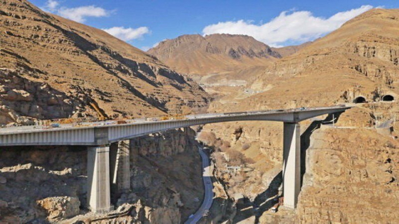 ایجاد آزادراه در شمال سمنان شهر را محدود می کند