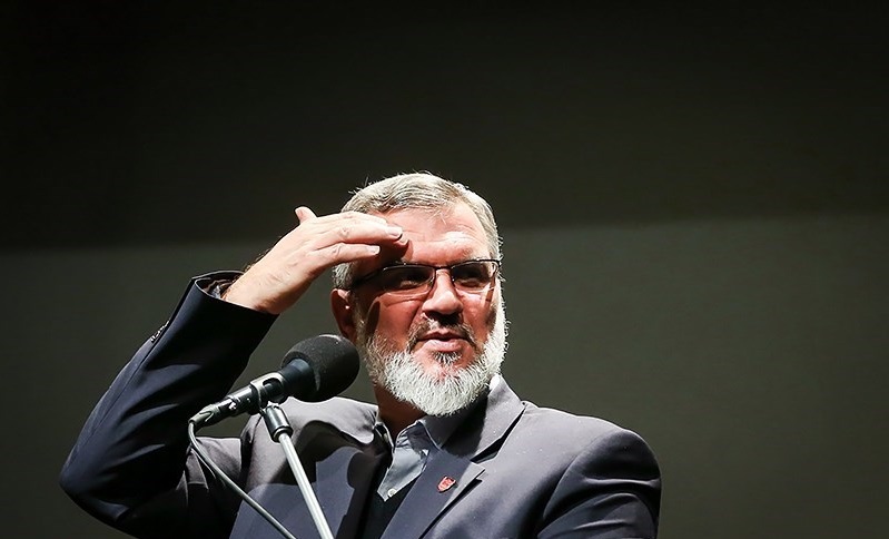 موضع ورزشی&zwnj;ها علیه توهین فرانسه به پیامبر (ص)؛&zwnj;ای مگس، عرصه سیمرغ نه جولانگه توست!
