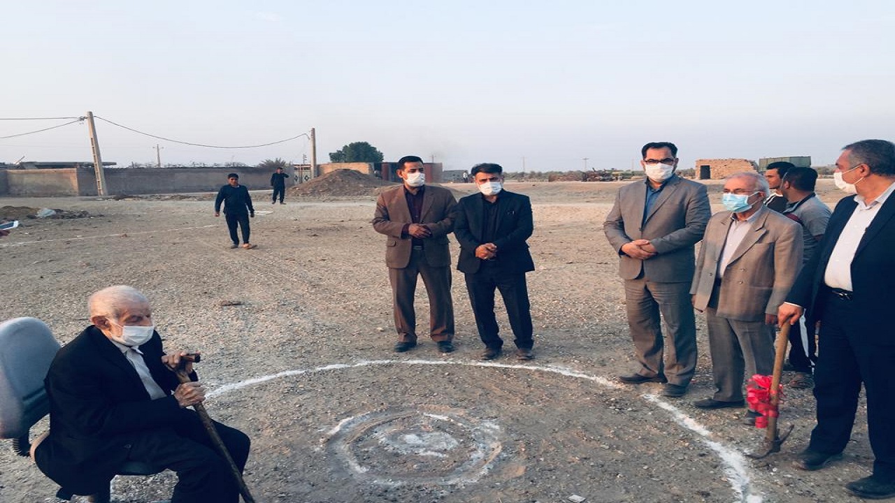 کلنگ زنی دبستان ۲ کلاسه خیرساز در روستای دب سعید اهواز