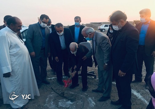 کلنگ زنی دبستان ۲ کلاسه خیرساز در روستای دب سعید اهواز