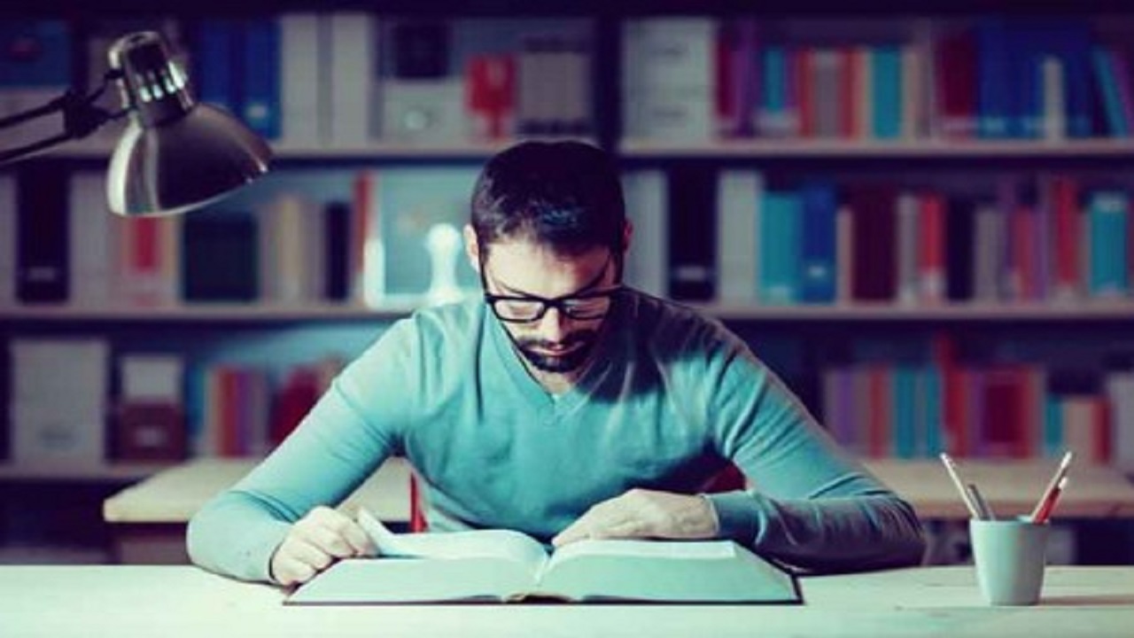 ۸ تکنیک ساده برای داشتن مطالعه‌ای هدفمند و پرکاربرد