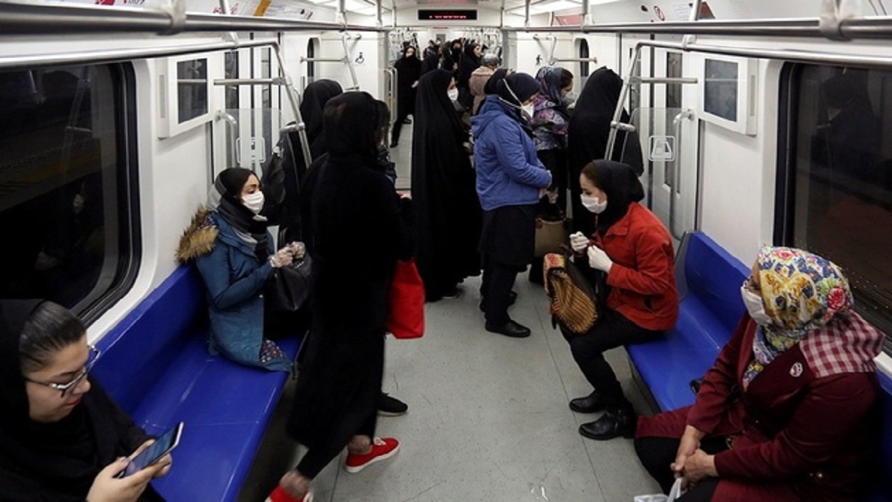 تعطیلی حمل‌ونقل عمومی در مشهد به تنهایی مشکل کرونا را حل نمی‌کند