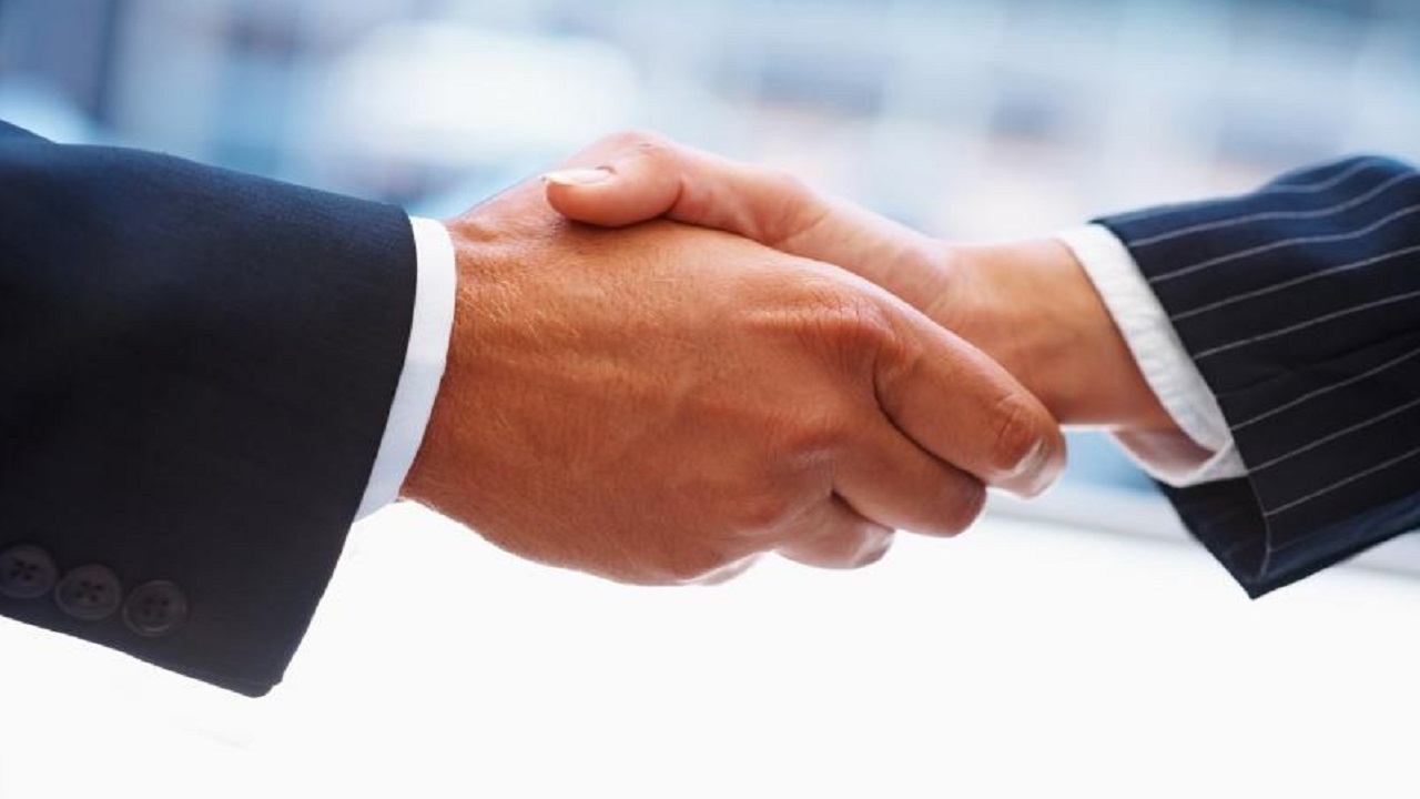 فرق بین قراردادکار و قرارداد پیمانکاری در چیست؟