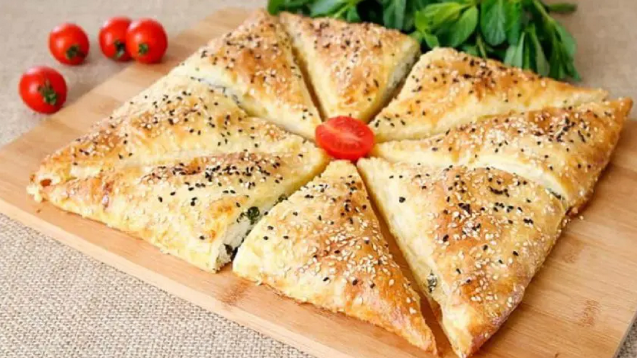 آموزش آشپزی؛ از رولت مرغ شکم&zwnj;پر مجلسی و پیراشکی سیب زمینی بدون فر تا ته&zwnj;چین گرمساری با گوشت و ادویه مخصوص + تصاویر