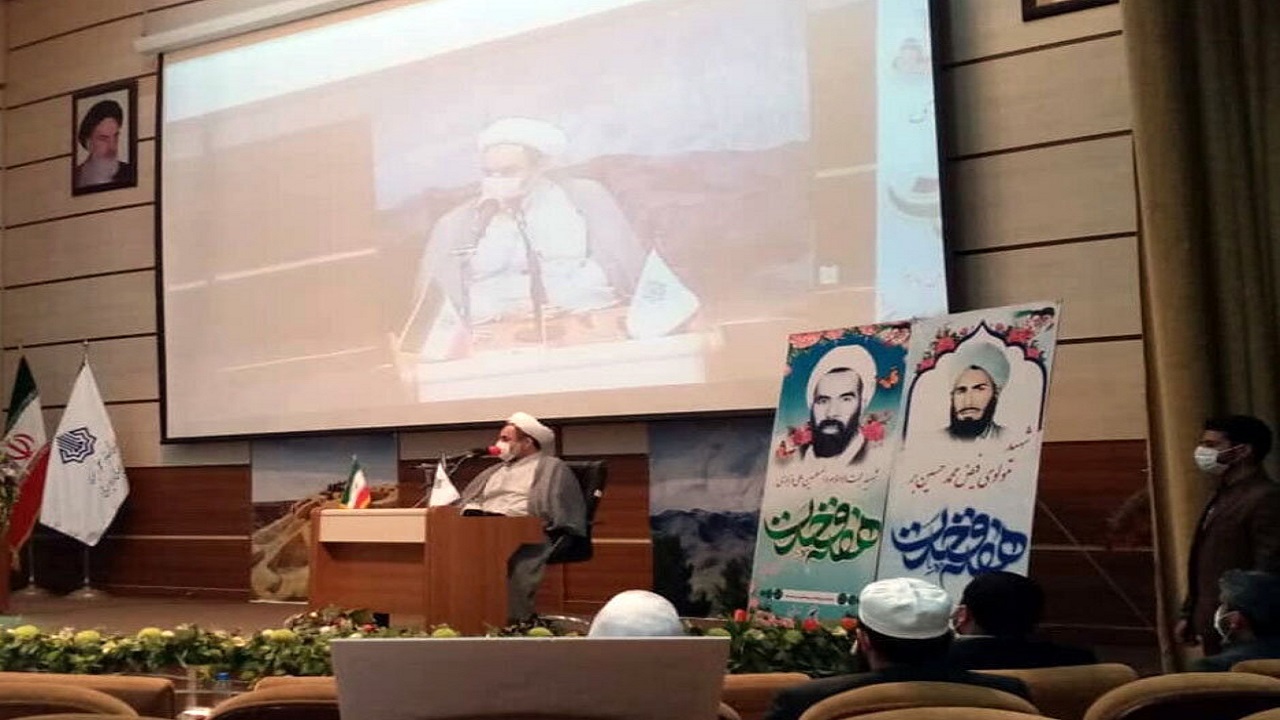 تحقق اهداف انقلاب نیازمند کار بیشتری است