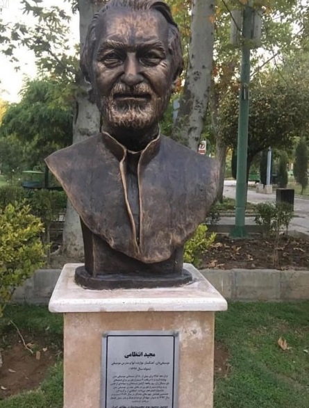 نصب سردیس بزرگان هنر در خانه هنرمندان
