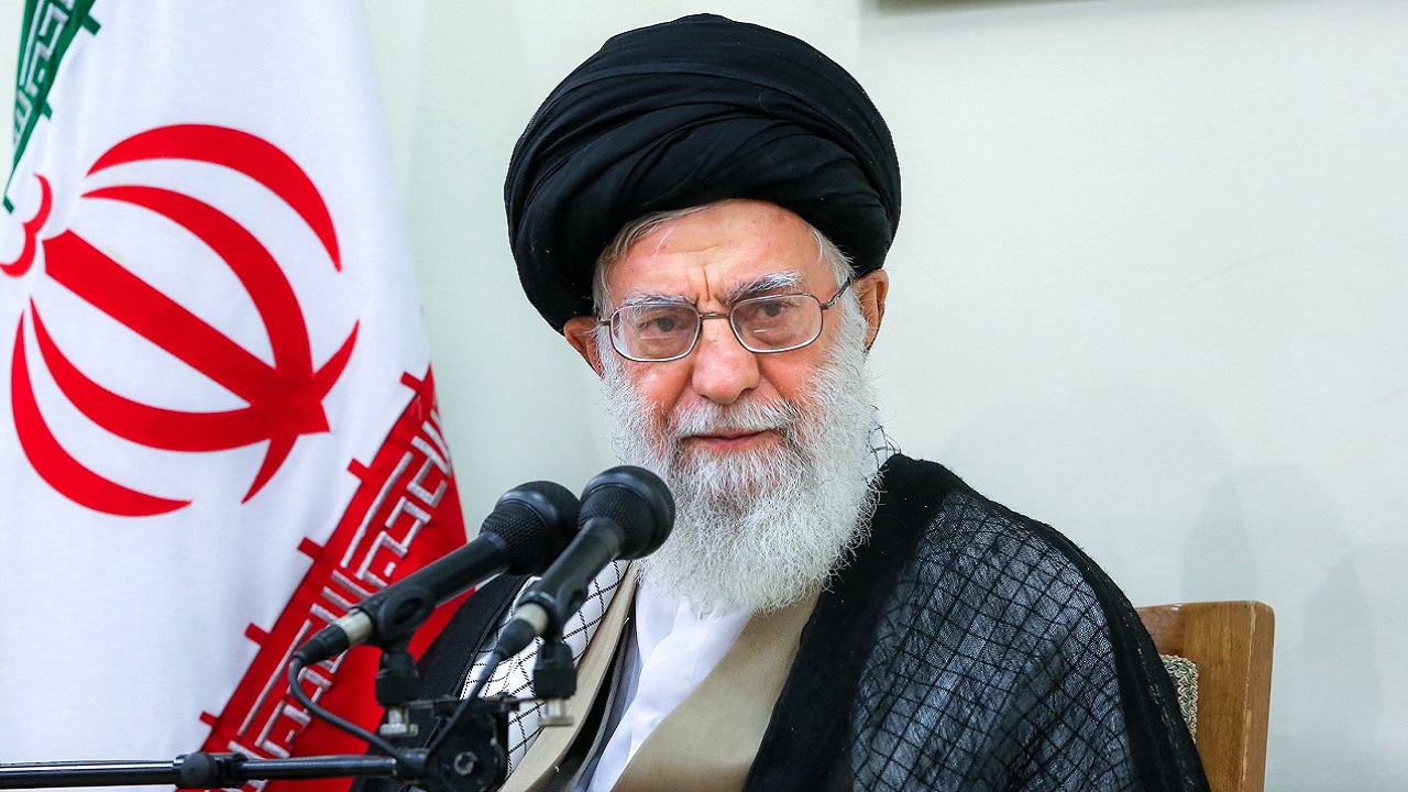 نجابت تا وقتی تبدیل به حماقت نمی‌ شود که در مقابل تعرض ساکت نمانیم