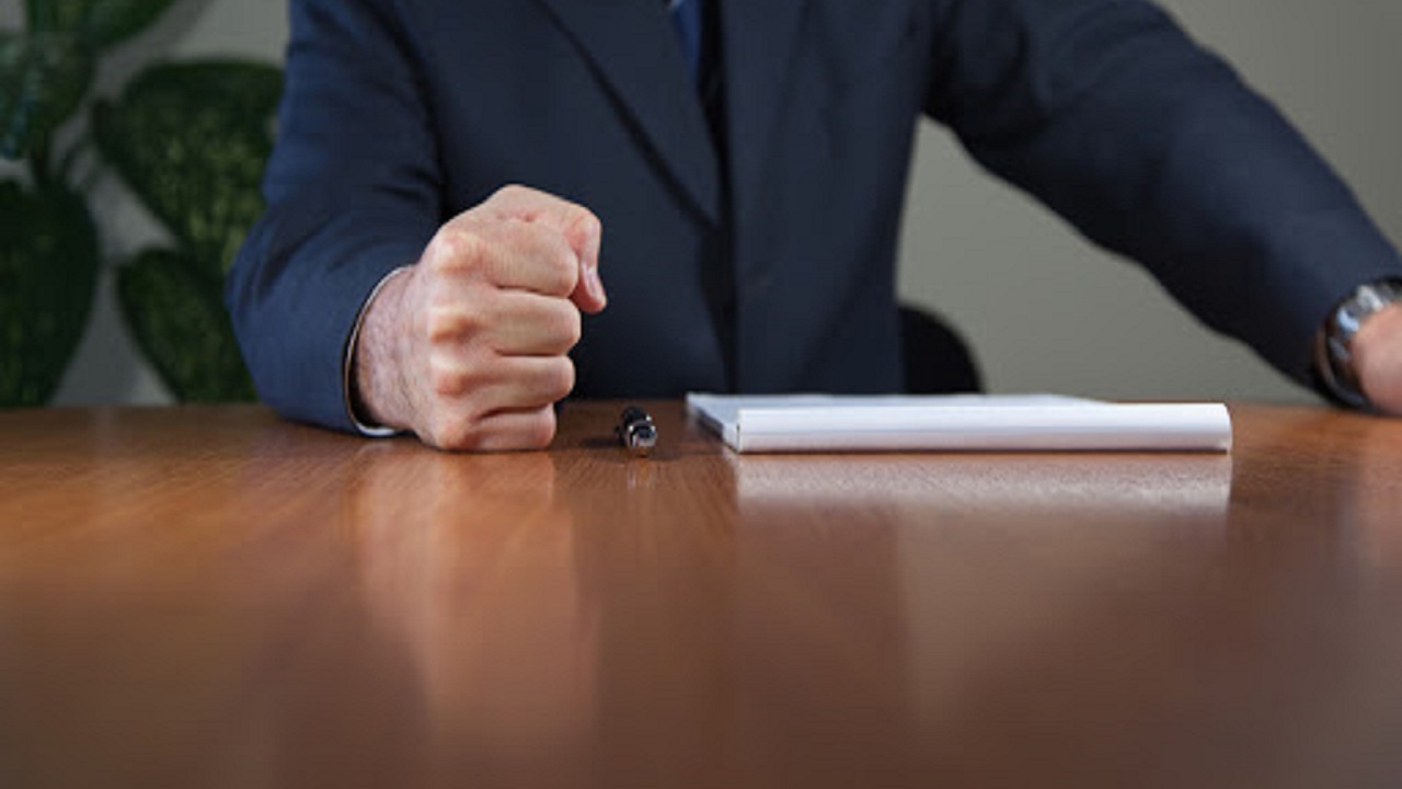 چگونه در ارتباط با اطرافیان قاطعیت داشته باشیم؟