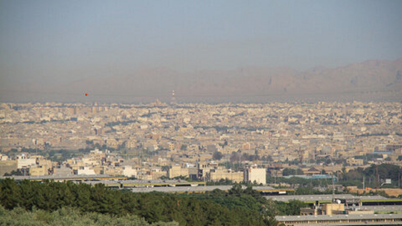 استمرار آلودگی هوا در مناطق مرکزی و صنعتی استان اصفهان