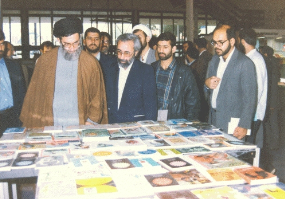 بهترین تفریحگاه مردم ایران، زیر بمباران دهه ۶۰ بهترین تفریحگاه مردم ایران، زیر بمباران دهه ۶۰