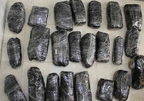کشف ۲۳۴ کیلو تریاک در یک عملیات پلیسی / کشف ۵ میلیارد ریال اموال مسروقه از کارگاه&zwnj;های ضایعاتی در اصفهان