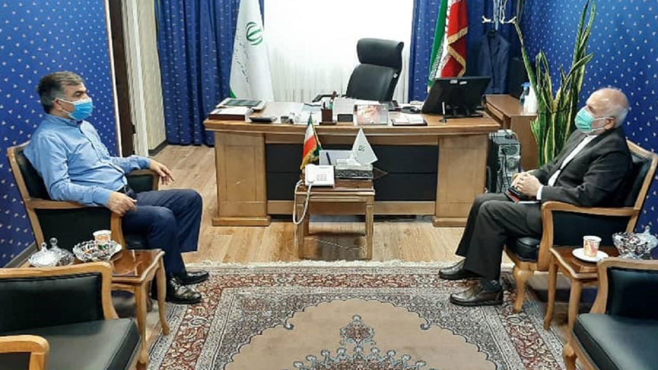 معاون توسعه روستایی ریاست جمهوری مشکلات بازاریان دیلم را بررسی می‌کند