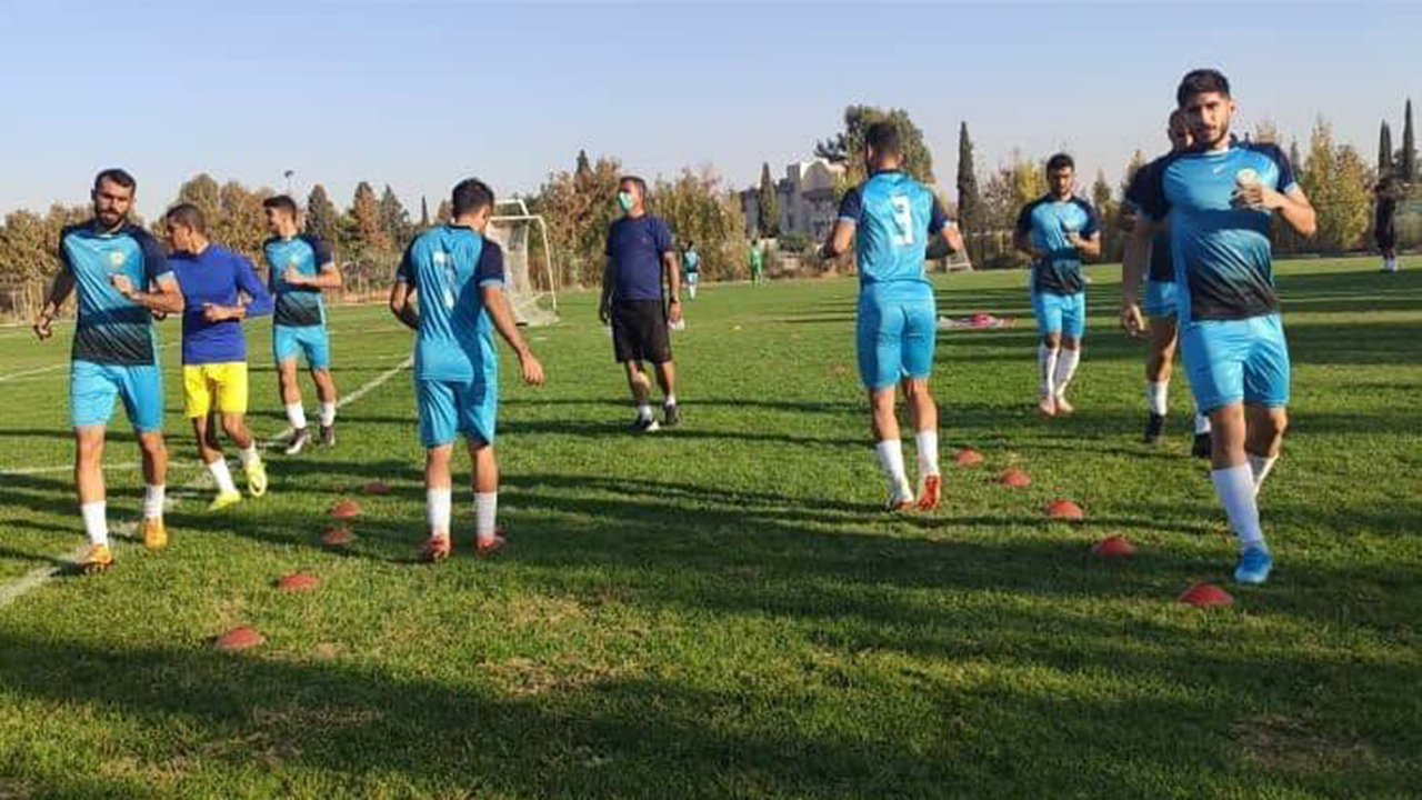 دیدار دوستانه زردپوشان شیرازی با نماینده کرمان