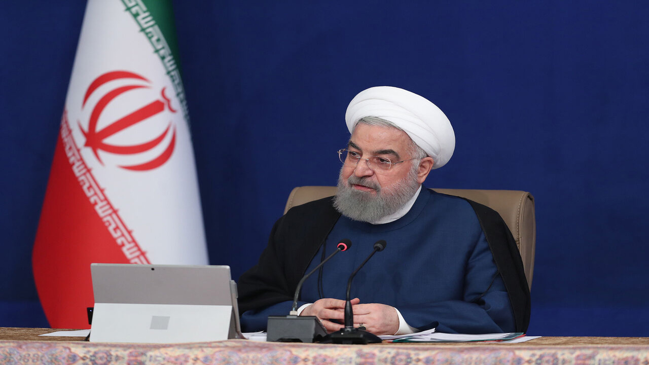 دولت بعدی آمریکا در برابر ملت ایران تسلیم می&zwnj;شود/ خط انتقال آب خلیج فارس خط امید است/رکورد مرگ و میر روزانه کرونا در کرمان شکسته شد