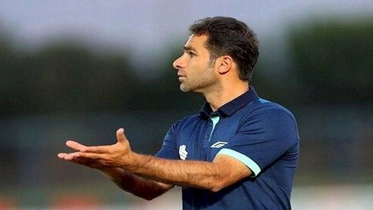 صادقی: موقعیت‌های خوبی برابر پرسپولیس داشتیم/ حامد لک نبود برنده بازی می‌شدیم
