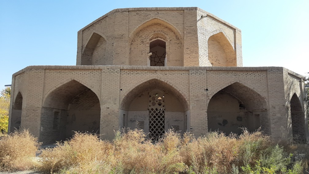 مقبره امیرحیدرمهنی مقبره امیرحیدرمهنی