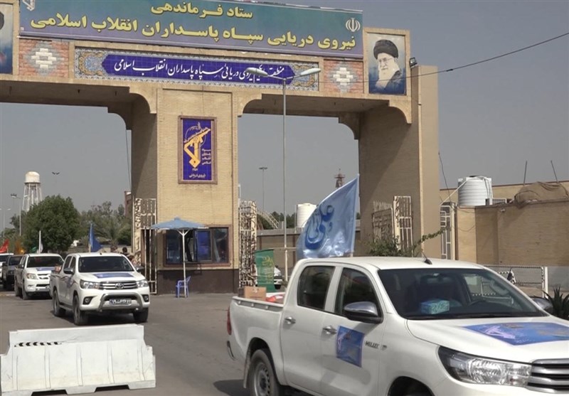 توزیع ۵ هزار بسته معیشتی نیروی دریایی سپاه