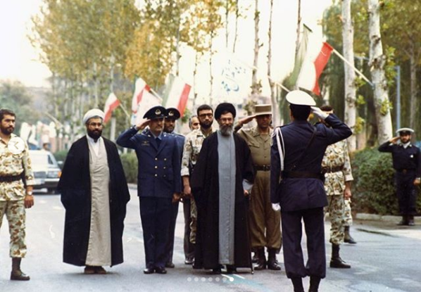 حضور فرمانده معظم کل قوا در تاسیس دانشگاه هوایی  شهید ستاری + عکس