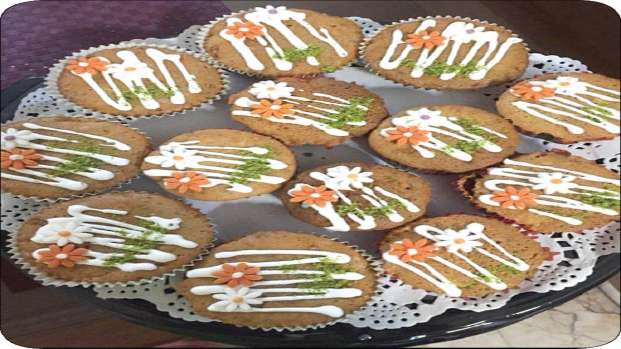 طرز تهیه کاپ کیک پاییزی هویج و گردو