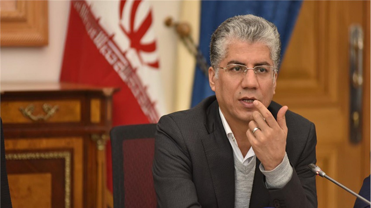 سازمان فناوری اطلاعات نباید به بودجه دولت متکی باشد