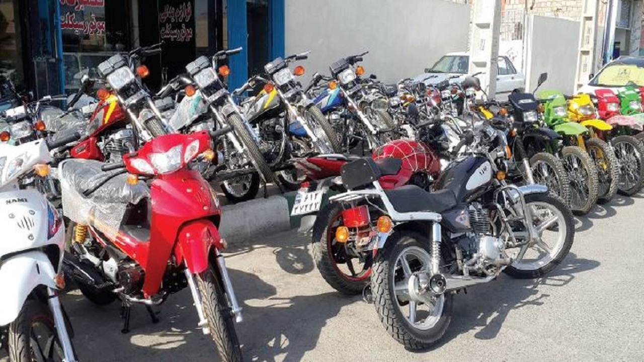 ترخیص موتورسیکلت‌های رسوبی در رامهرمز آغاز شد