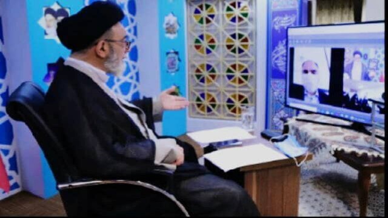 تشکل‌های دانش آموزی برای تبیین گام دوم انقلاب همت کنند