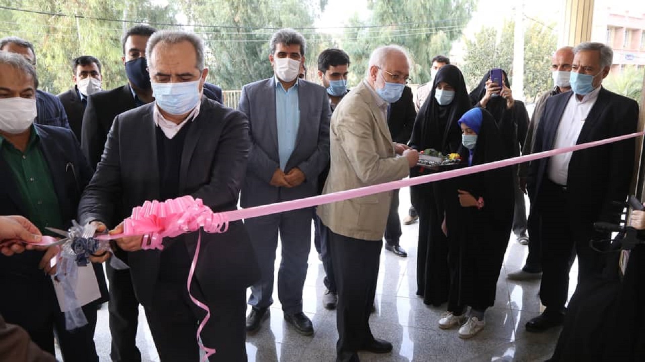 کتابخانه شهدای نوبهار قم به بهره برداری رسید