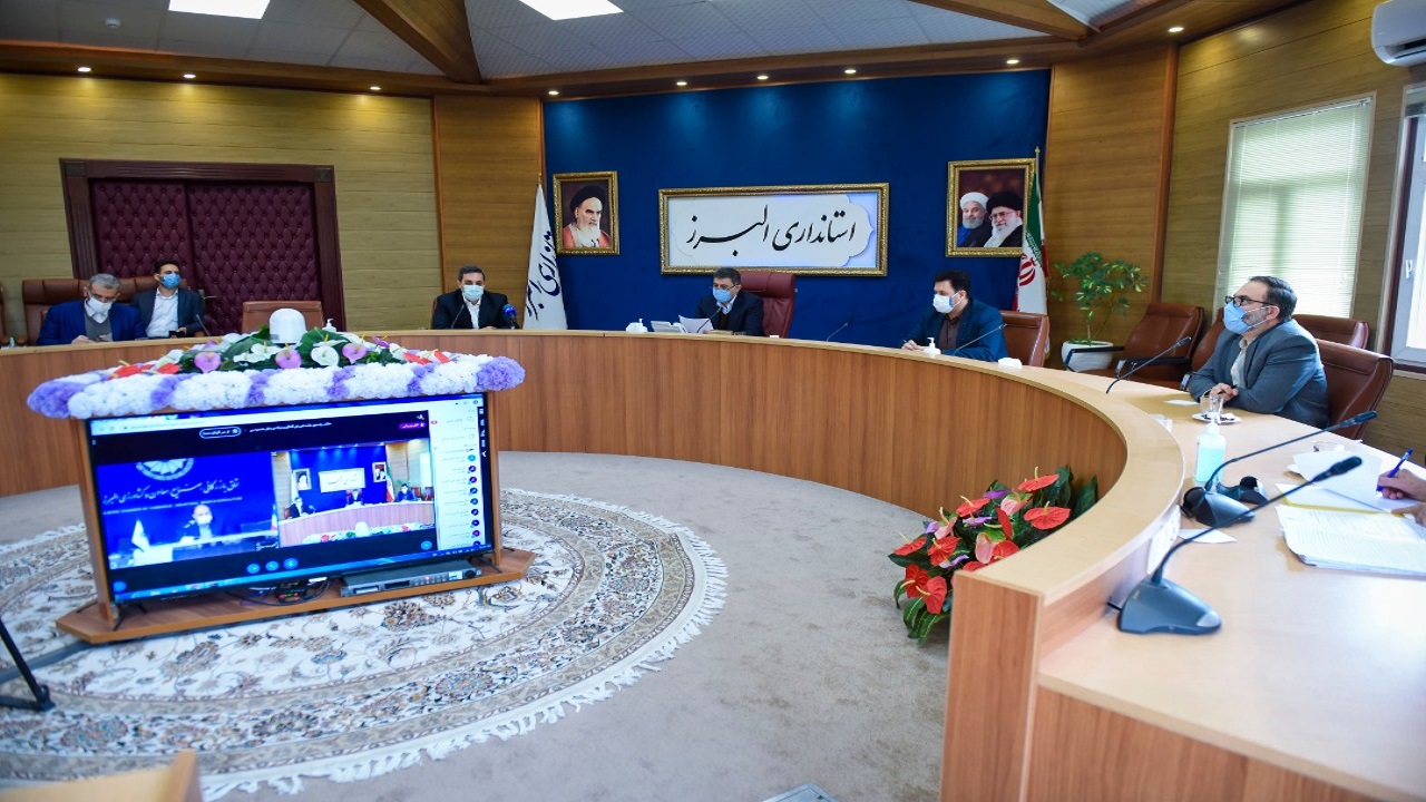 نمایشگاه بین المللی باید در زمان مقرر راه اندازی شود