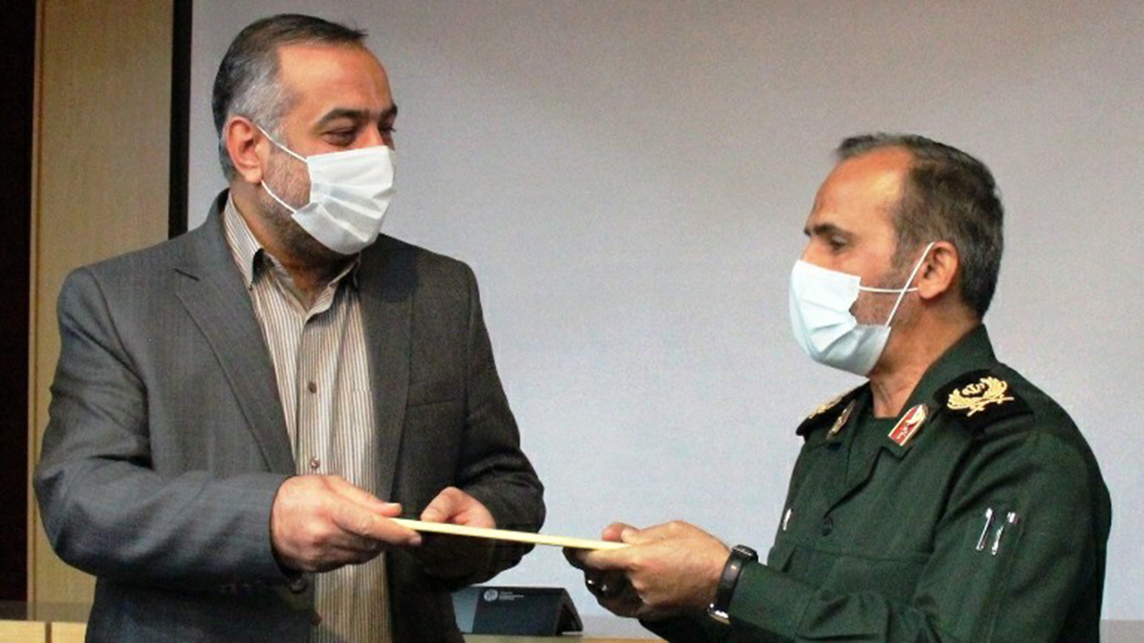 انعقاد تفاهم نامه سپاه فارس و دستگاه قضایی برای مقابله با احتکار و گرانی/حمایت تمام قد دستگاه قضایی