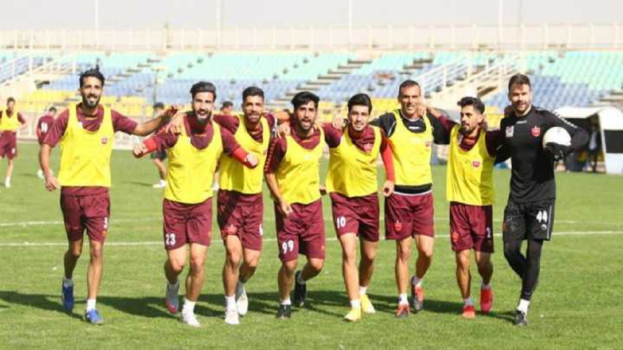تمرین پرسپولیس در غیاب ۵ ملی پوش/ رادو آمد، بشار فردا می‌رود
