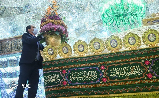 ضریح مطهر حرم حضرت معصومه (س)گل آرایی شد+تصاویر