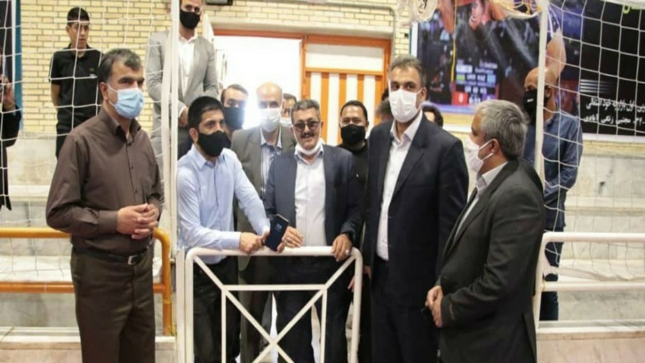 ادامه سفرهای استانی رئیس فدراسیون کشتی/ دیدار دبیر با مربیان کشتی کرمان و حضور بر سر مزار سردار شهید سلیمانی