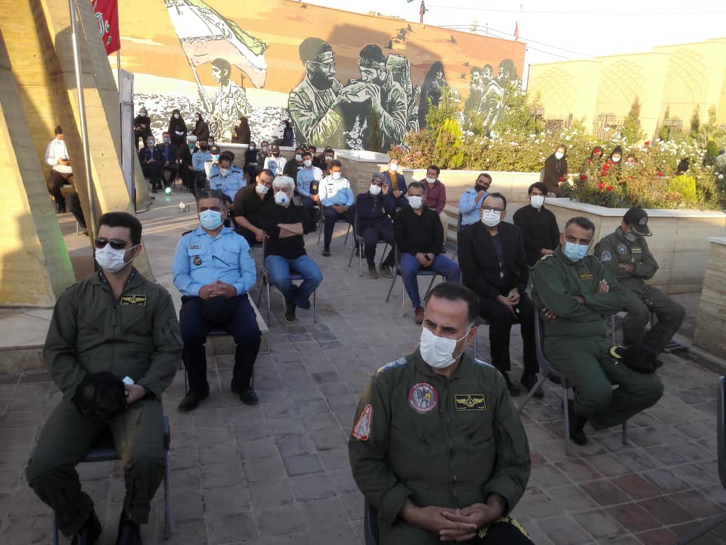 مراسم هفتمین روز درگذشت سرهنگ خلبان هادی توکلی برگزار شد مراسم هفتمین روز درگذشت سرهنگ خلبان هادی توکلی برگزار شد