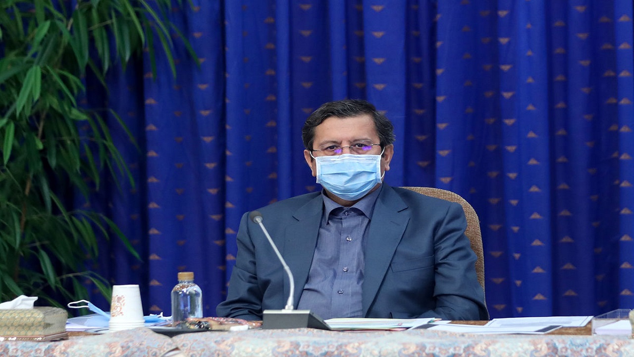 صادرات نفت رو به افزایش است / تامین ۱۸.۵ میلیارد دلار توسط بانک مرکزی