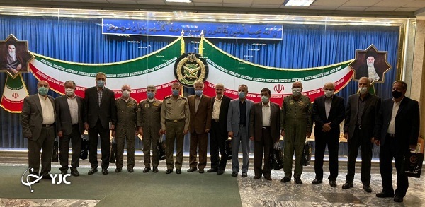 جمعی از پیشکسوتان ارتش با سرلشکر موسوی دیدار کردند/ طرح مطالبی در خصوص وضعیت بازنشستگان