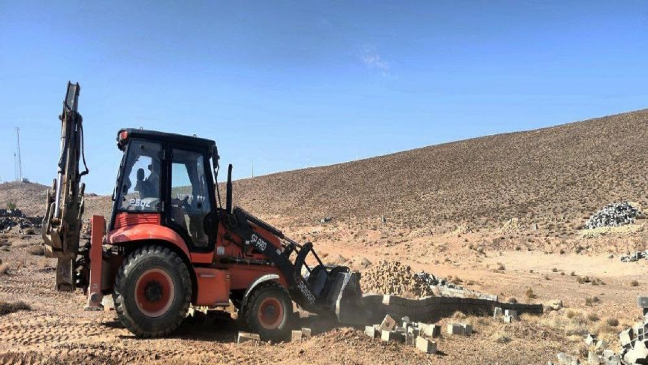 بیش از ۱۰ هکتار از اراضی ملی در جزستان رفع تصرف شد