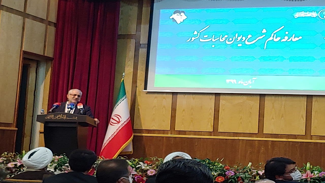 کامیار: هر انحراف مالی و محاسباتی را نباید به گردن تحریم‌ بیندازیم/  مبارزه با مفاسد باید هوشمندانه باشد