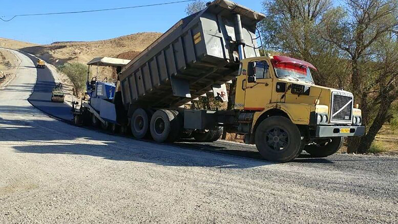 بهسازی و آسفالت ۵۷ درصد از راه‌های روستایی در مهاباد