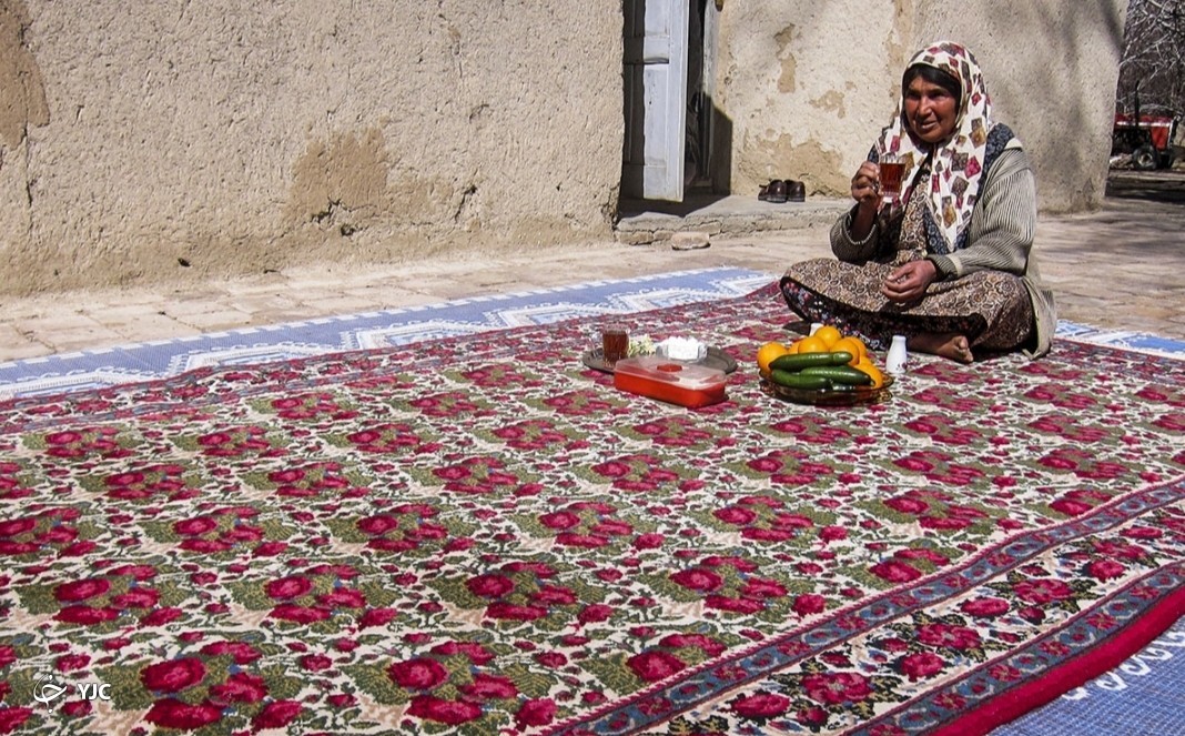 نقش و نگاری به بلندای تاریخ